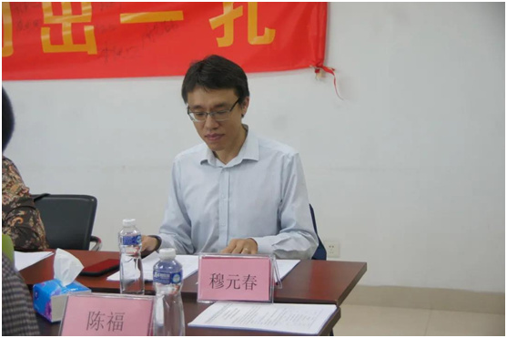 復(fù)合防火玻璃制造技術(shù)與產(chǎn)業(yè)示范線(xiàn)順利通過(guò)專(zhuān)家組現(xiàn)場(chǎng)驗(yàn)收